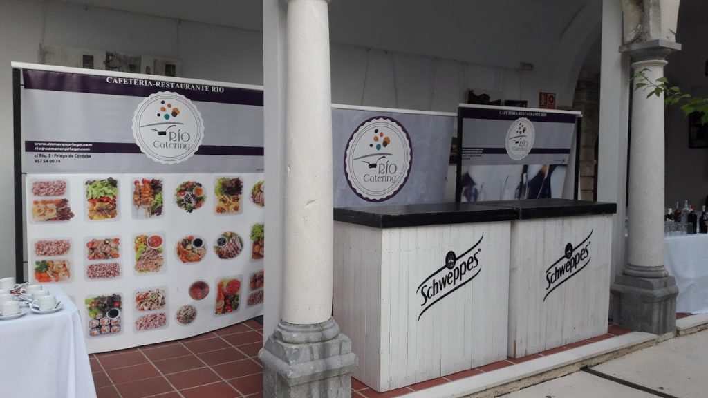Catering R&iacute;o